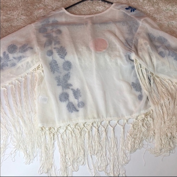 Show Me Your Mumu Fringe Embroidered Kimono XS - Picture 5 of 8
